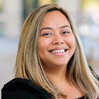 Headshot of Kristine Elliott. 